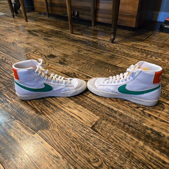 NIKE BLAZER 77 WOMENS SNEAKERS - Picture 4 of 6